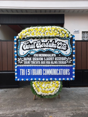 Papan Bunga Duka di Rambung